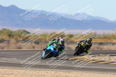 media/Nov-16-2024-CVMA (Sat) [[0e4bb1f32f]]/Race 9-Amateur Supersport Middleweight/